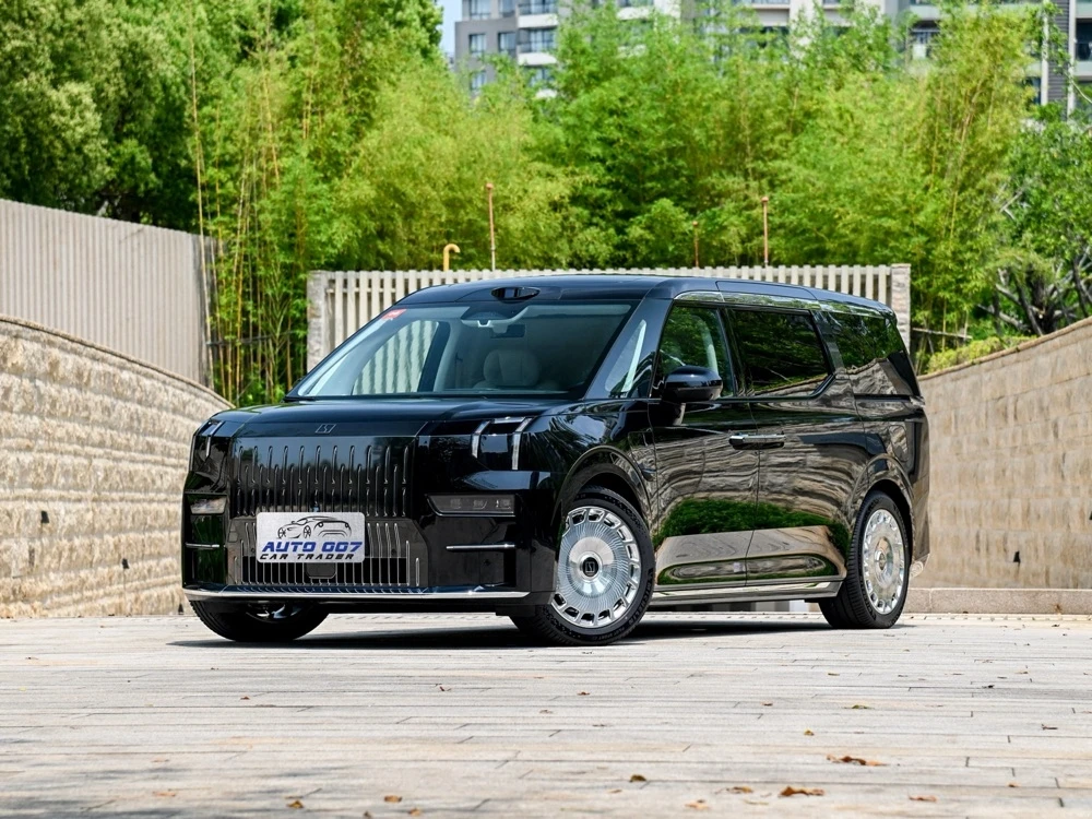 Zeekr 009 Electric Car